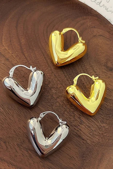 シンプルハート形ピアス