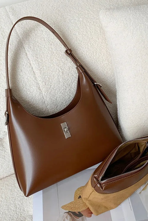 2WAY本革ハンドショルダーバッグ